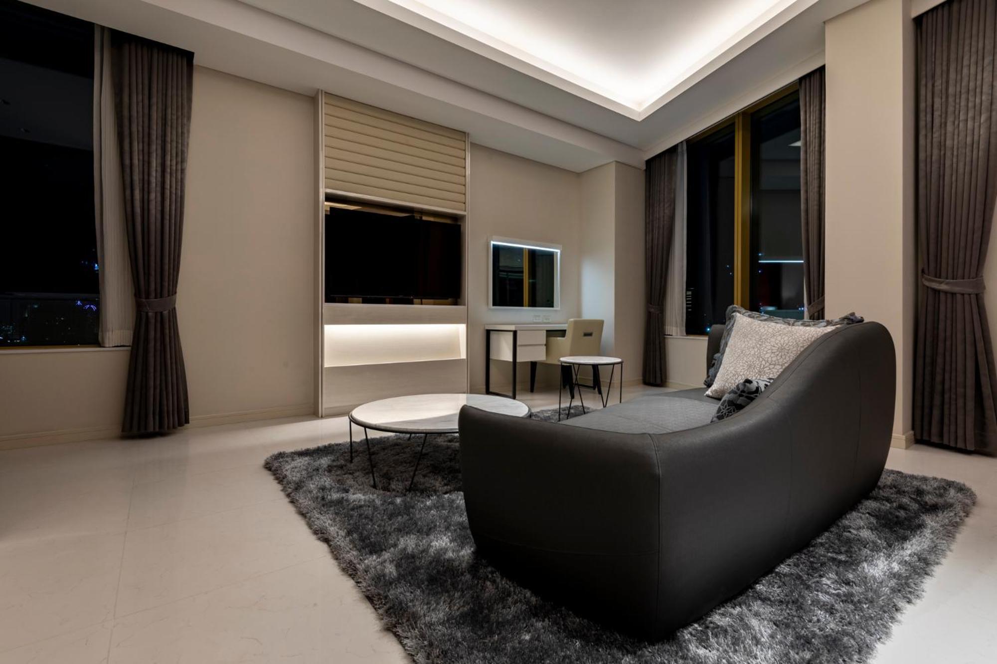 Solaria Nishitetsu Hotel 4*
